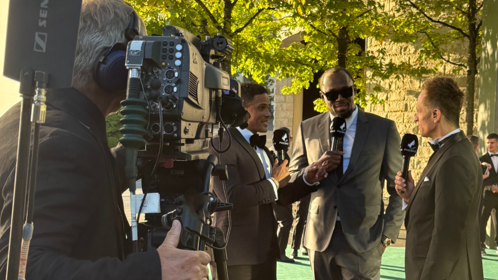 On the red carpet - behind the scenes of production and filming