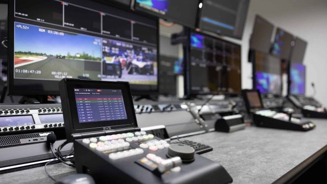 Gravity Jpeg _raw_-74