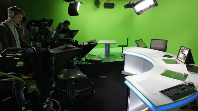 al jazeera studio 3